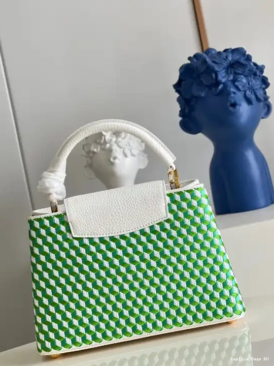 Affordable LOUIS VUITTON BB CAPUCINES 0608